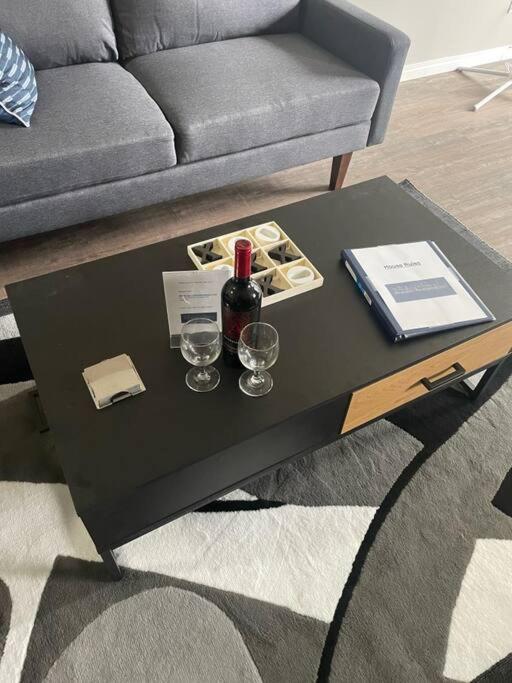 Wonderful 2-Bedroom Apartment 캠로즈 외부 사진